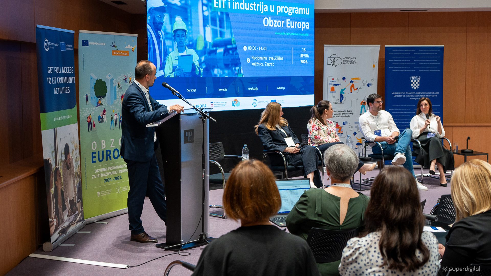 Panel discussion at the EIT Community Hub Croatia conference on Horizon Europe, National and University Library, Zagreb