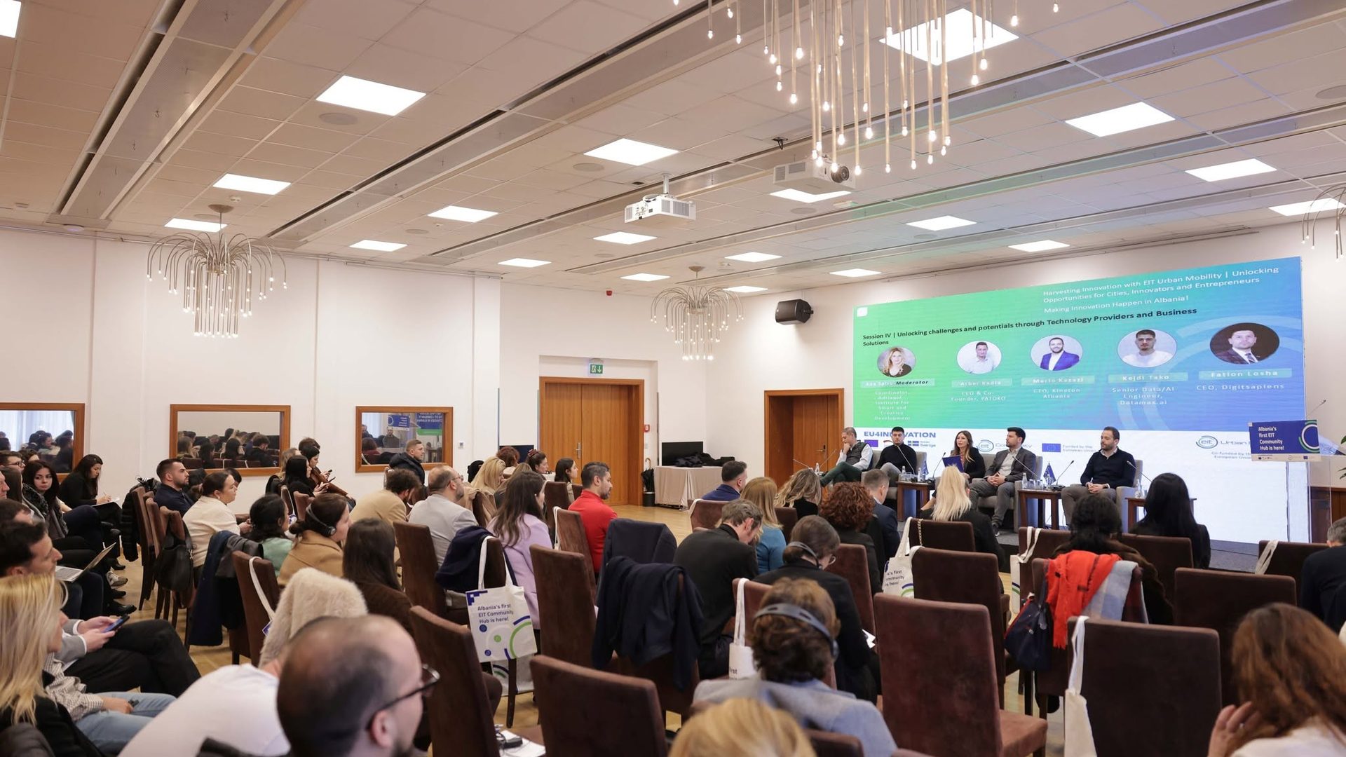 Audience at Harvesting Innovation with EIT Urban Mobility